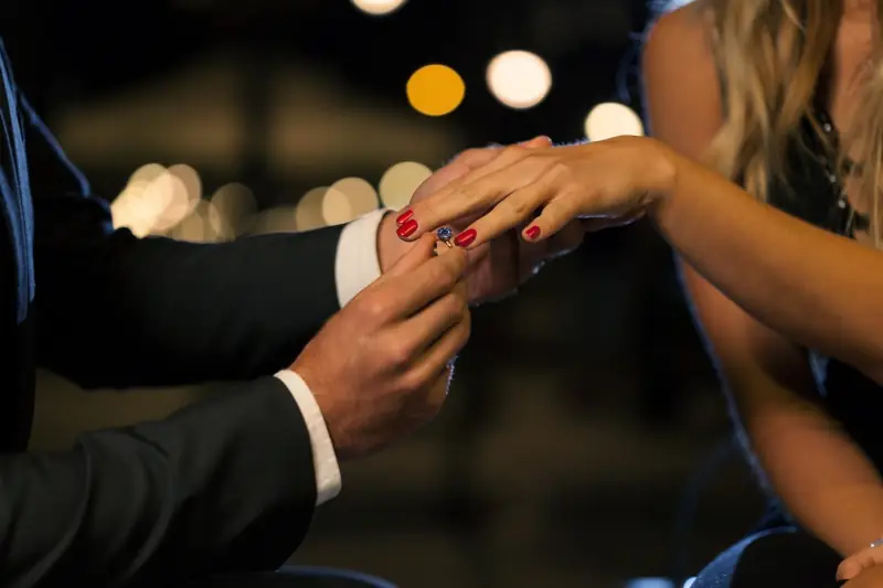 5 porad przed zakupem pierścionka zaręczynowego